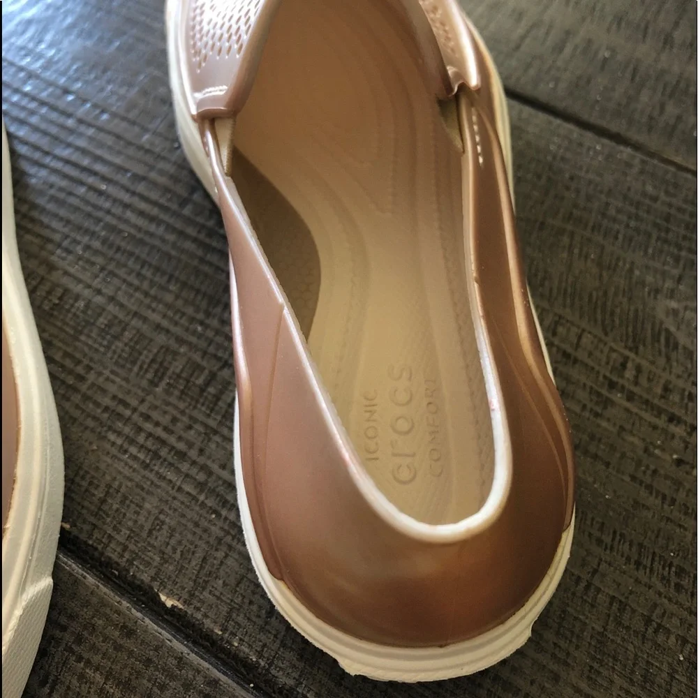 CROCS Roka Slip On - Picture 4 of 9
